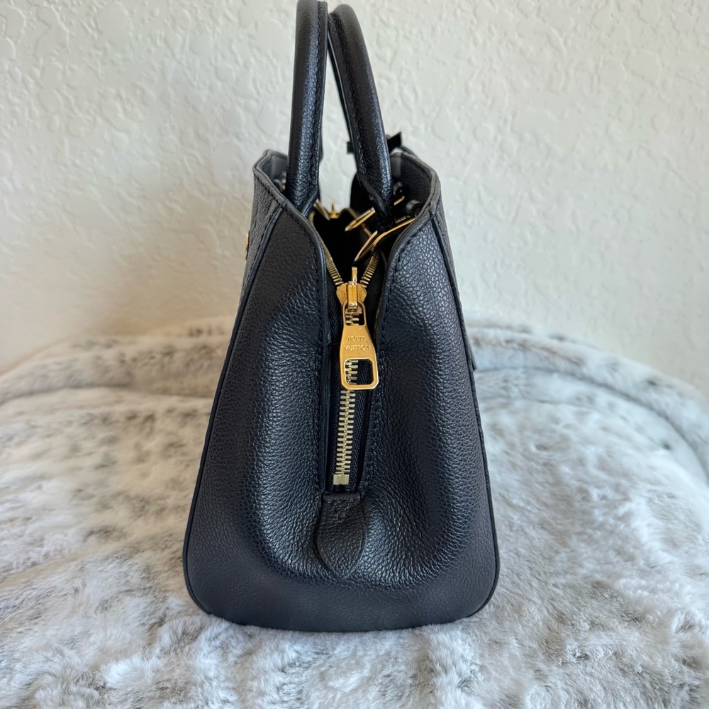 LV LOUIS VUITTON MONOGRAM BLACK EMPREINTE MONTAIGNE BB CROSSBODY. P0068 - Picture 6 of 17